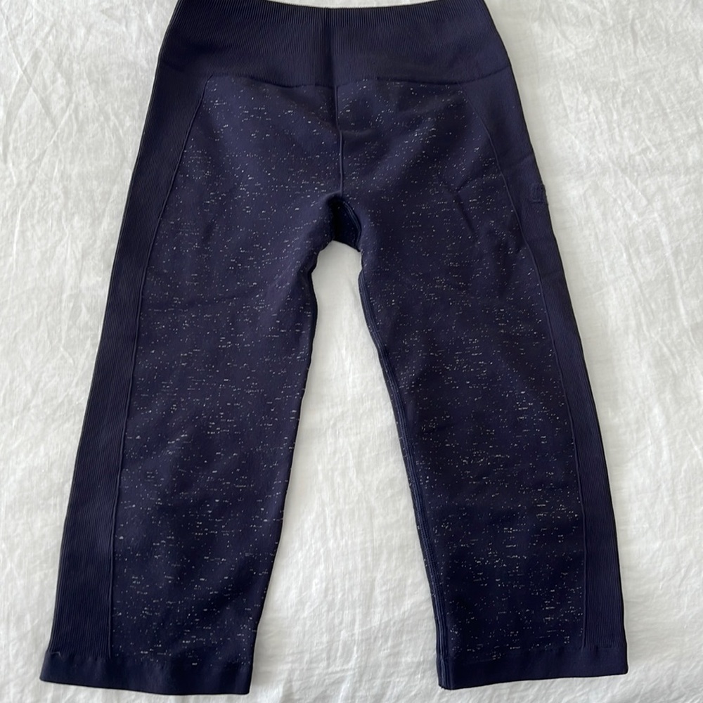 Lululemon cropped leggings